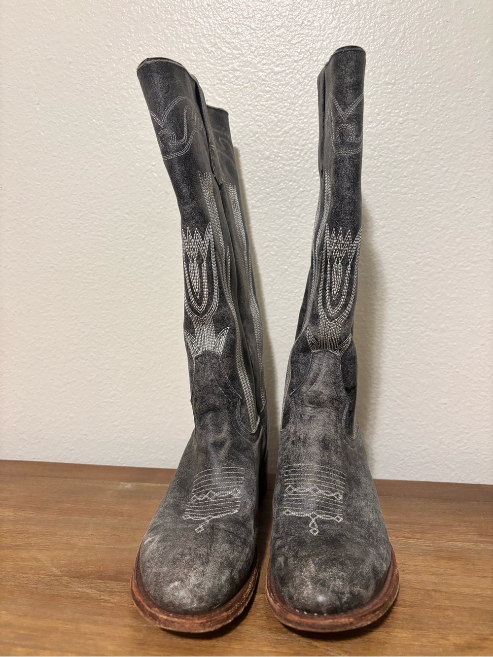 Macie Bean Women’s Tall Flower Tulip Western Boot 9.5 - Picture 2 of 7